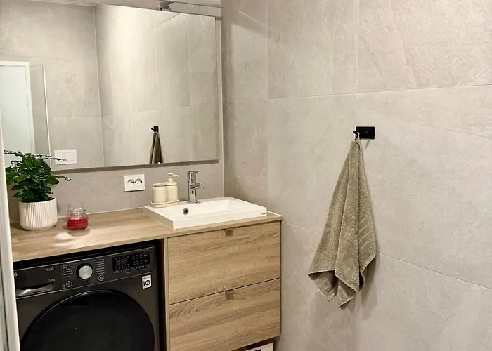 New Modern Apartment